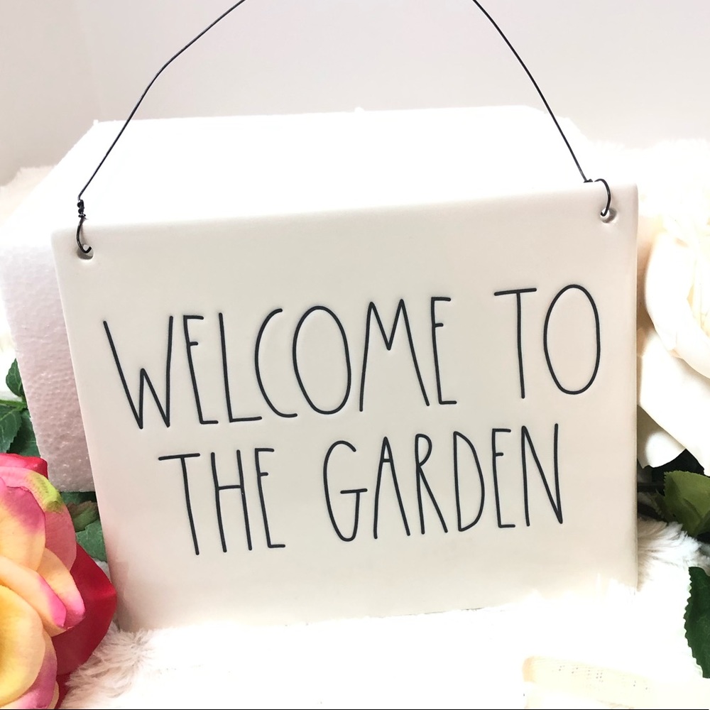 Rae Dunn “Welcome To The Garden” Ceramic Sign